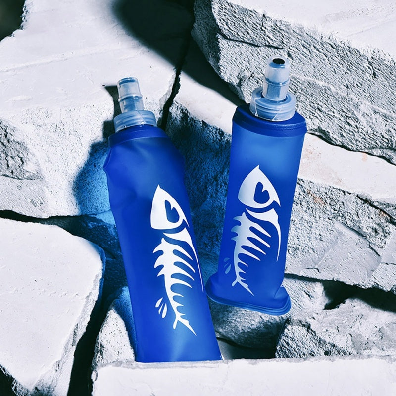 Ultra-Light & Collapsible: The Soft Sports Water Bottle for Running and Hiking